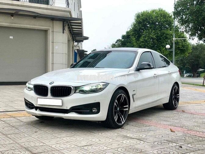 BMW 3 Series 2017 320i GT - 80000 km