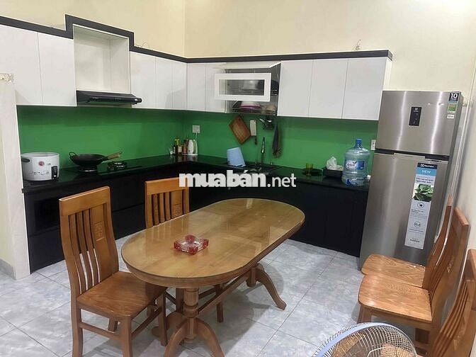 nhà mặt tiền 100m2 gồm 5pn đường Sơn thủy đông 4 phường hoà hải