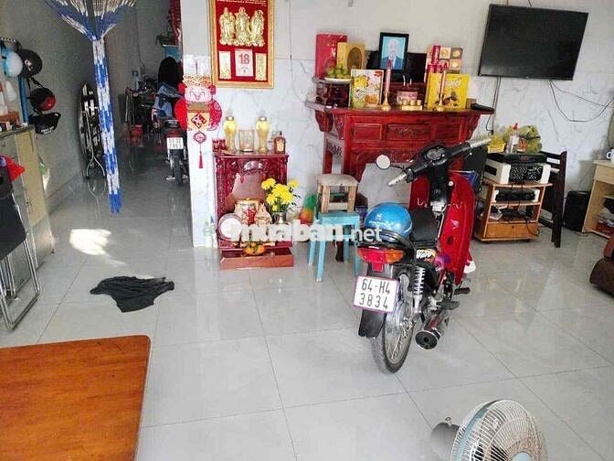CẦN BÁN GẤP CĂN NHÀ CẤP 4 TẠI VĨNH LONG