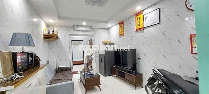 Bán nhà tập thể Lò Đúc, hàng xóm Hoàn kiếm,2 ngủ , nhà đẹp ở ngay 70m2