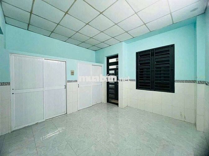Nhà đường Miếu Bình Đông [4,5x18 - 1 lầu, 3pn, 2toilet] 11tr/tháng