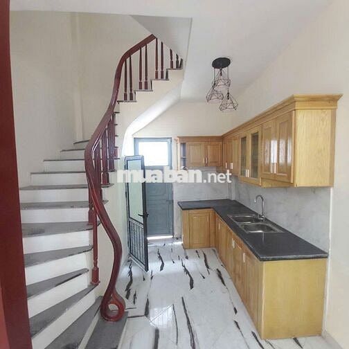 Bán nhà 4 tầng, ô tô tránh, 2 mặt thoáng, tại Hà Đông,Giá 4,4 tỷ, 35m2