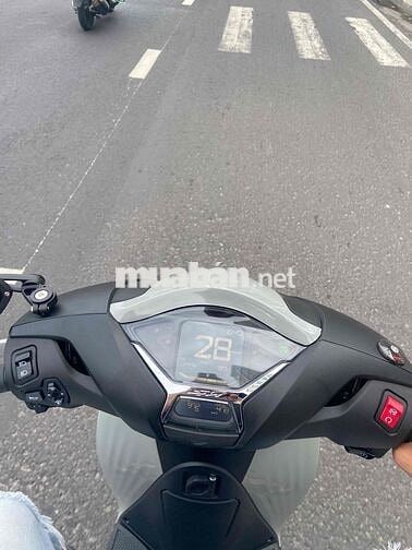 cần ra đi sh 125 xám xi măng