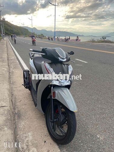 cần ra đi sh 125 xám xi măng