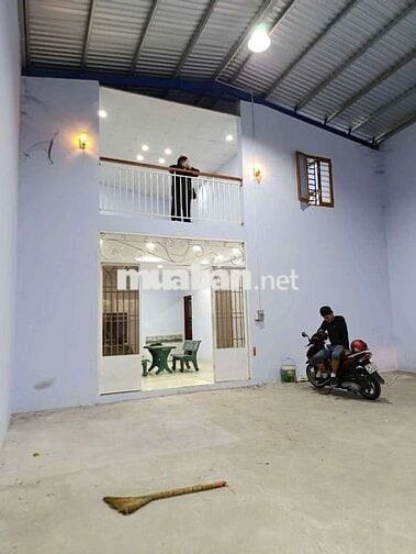 Cho thuê xưởng mặt tiền Lê Văn Khương