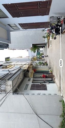 Cho thuê nhà 2 tầng 1 tum thôn 3 vạn phúc thanh trì