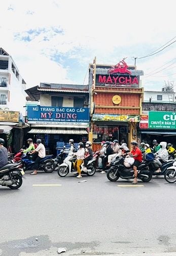 HÀNG HIẾM BÁN nhà mặt tiền rẻ đẹp 39 NGUYỄN VĂN NGHI P4 Gò Vấp 
