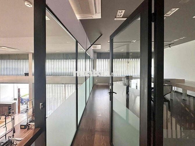 Mặt Bằng Mặt Tiền Võ Văn Kiệt Q1|425m2 ngang 15.6m|Vị Trí cực đẹp