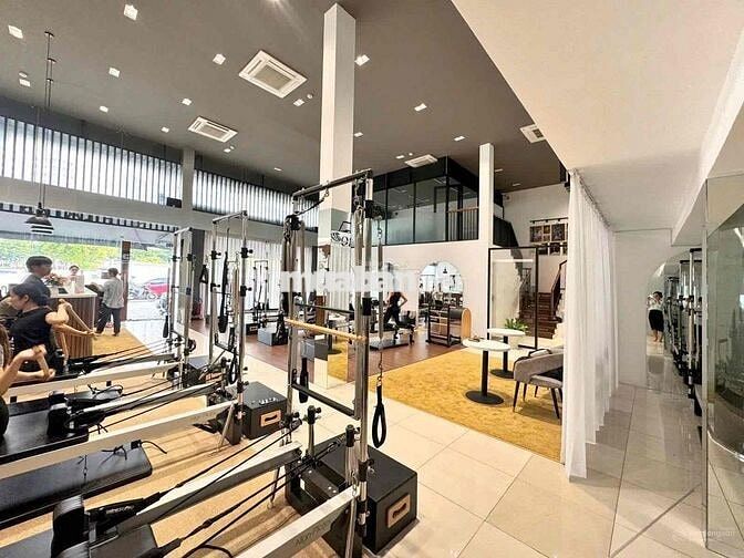 Mặt Bằng Mặt Tiền Võ Văn Kiệt Q1|425m2 ngang 15.6m|Vị Trí cực đẹp