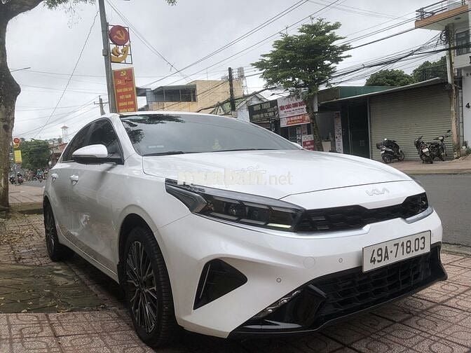 Kia K3 2024 Premium 2.0 AT - 3700 km