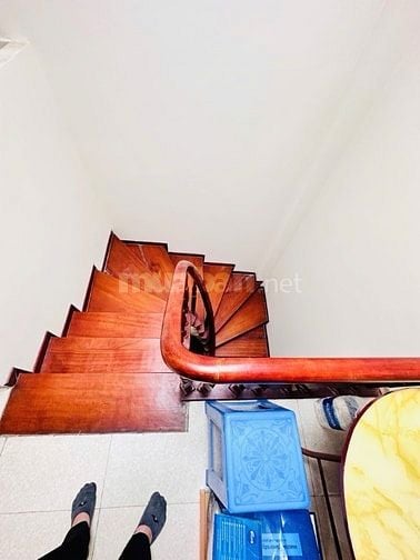 CẦU GIẤY,HIẾM, CÒN SÓT LẠI, 5 TẦNG,4 NGỦ, DT 35M2, PHẢI THẬT NHANH