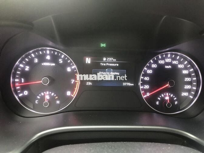 Kia K3 2024 Premium 2.0 AT - 3700 km