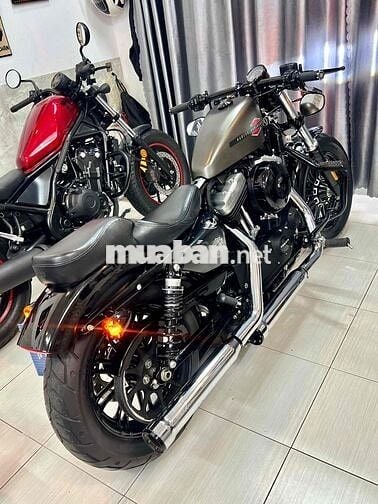 Harley Forty Eight (HD48) 9/2020 Like New