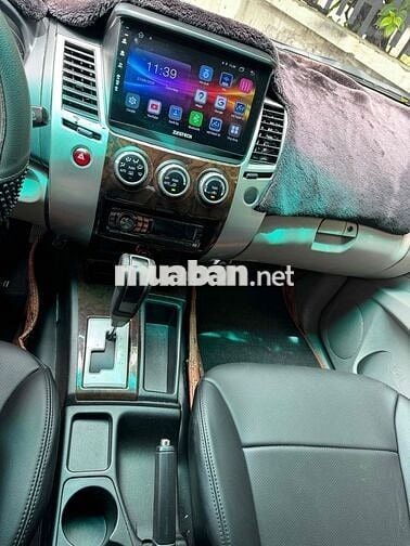 Mitsubishi Pajero Sport 2014 G 4x2 AT - 119000 km
