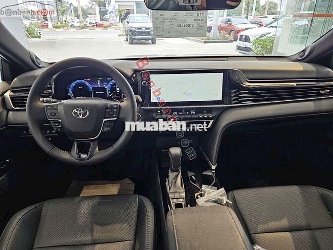 Toyota Camry 2.5 HEV Top 2025 - 1 Tỷ 470 Triệu