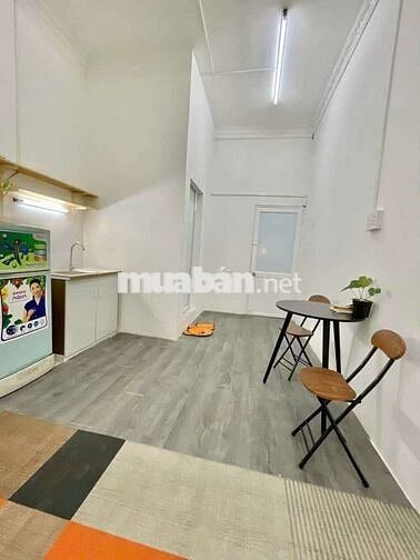CHO THUÊ PHÒNG BAN CÔNG NGAY LÊ VĂN SỸ - NGUYỄN VĂN TRỖI - LÊ VĂN SỸ