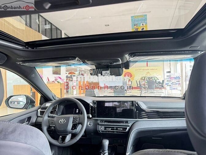 Toyota Camry 2.5 HEV Top 2025 - 1 Tỷ 470 Triệu