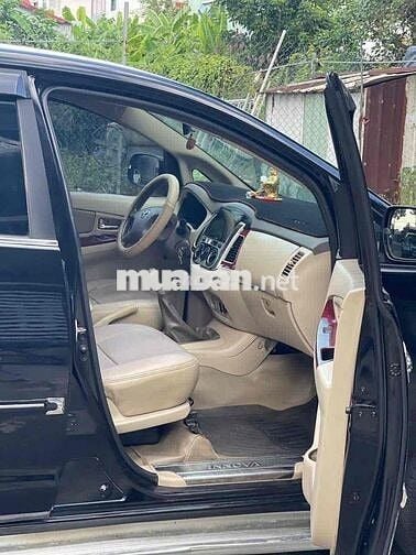 Toyota Innova G 2006