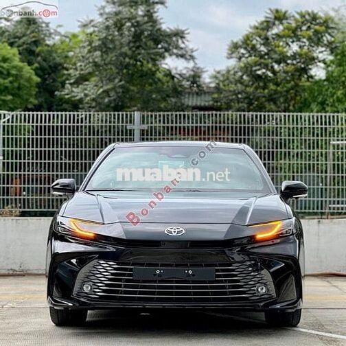 Toyota Camry 2.5 HEV Top 2025 - 1 Tỷ 470 Triệu