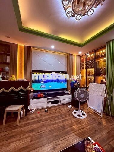 NHÀ ĐẸP LÔ GÓC 6 TẦNG THANG MÁY - NGÕ NÔNG GẦN PHỐ - KHU NGƯỜI HÀN HN