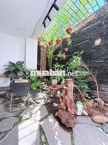 Bán nhà 3 tầng full nội thất,Hoà Xuân-Đà Nẵng