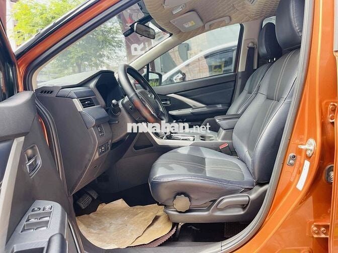 Mitsubishi Xpander Cross 2023 Cam/Đen - 28000 km