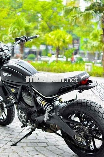 cần bán scrambler 800 hqcn biển hn giá siêu rẻ
