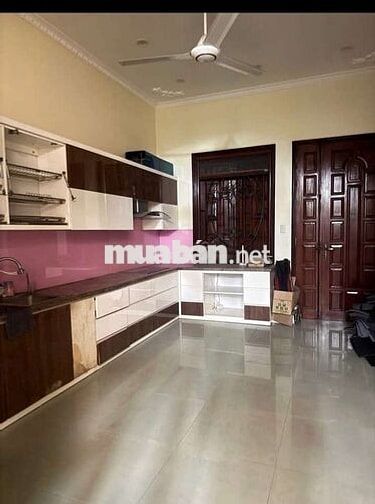 Tôi cần bán nhà liền kề 5tầng thang máy, Nguyễn Cơ Thạch, Mỹ Đình   .
