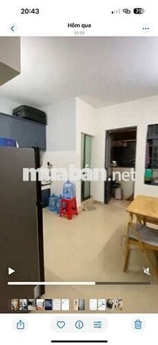 Tìm nữ ghép 1-1 trong phòng ngủ lớn hơn 20m2 tại cc Q4