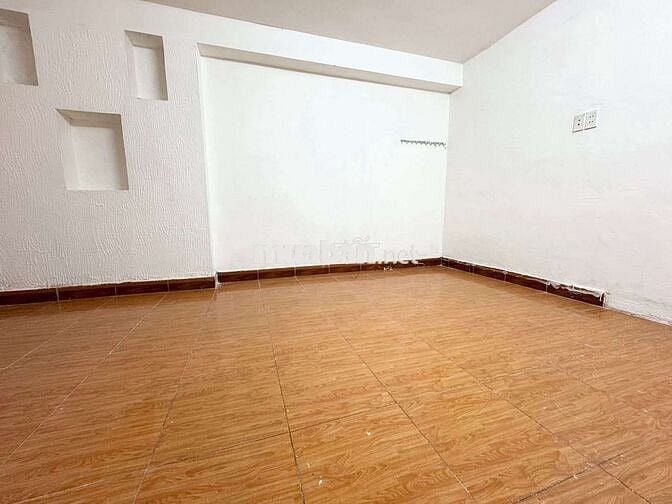 Cho thuê nhà mặt tiền đường nguyễn phước nguyên đường 7,5m lề 3m