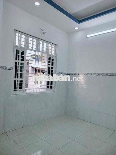 Nhà Mới Đẹp 4x12m 1Lầu (2PN 2WC) Hẻm 3m. 1/ Ấp Chiến Lược. Bình Tân