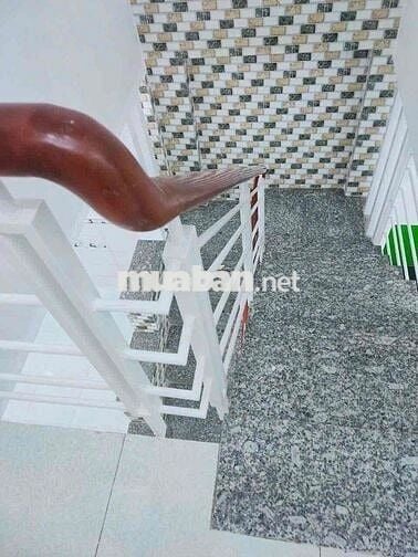 Nhà Mới Đẹp 4x12m 1Lầu (2PN 2WC) Hẻm 3m. 1/ Ấp Chiến Lược. Bình Tân