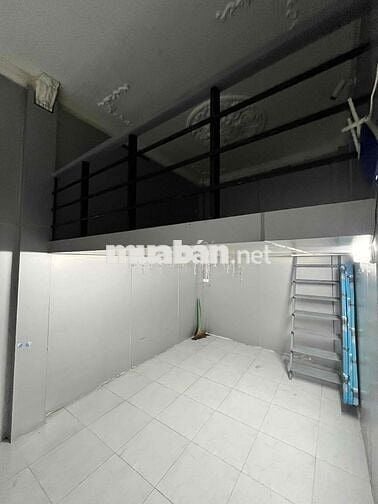 Nhà 3 tầng, 57m2, mặt ngõ Khương Trung, thoáng trước sau.