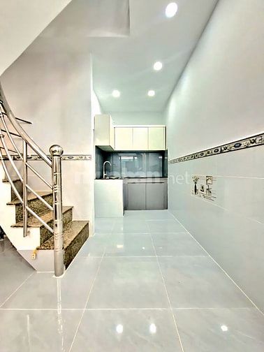 nhà bán chính chủ 1 lầu có sổ hồng gần Phú Mỹ Hưng quận 7