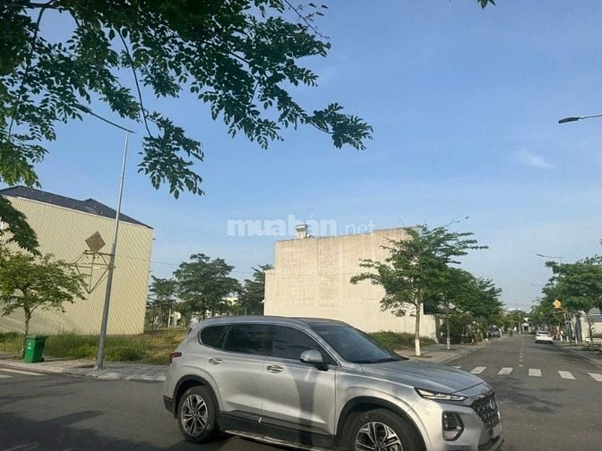 Bán đất Lã Xuân Oai Q9 - Giá 30triệu/m2- cách Vành Đai 3 chỉ 2km 