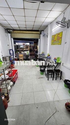 Nhà nguyên căn mặt tiền sầm uất đường Đông Bắc gần cvpm Quang Trung