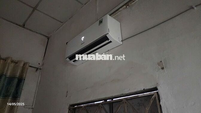 Nhà nguyên căn mặt tiền sầm uất đường Đông Bắc gần cvpm Quang Trung