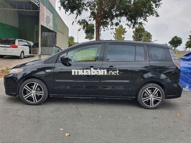 Mazda 5 số tự động cửa lùa