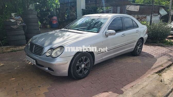 Mercedes 2004 C180K Classic  - 88 km