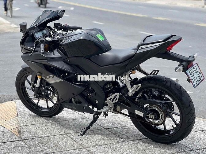 Yamaha R15 v3 2021,xe cực đẹp lướt 9000km,zin êm