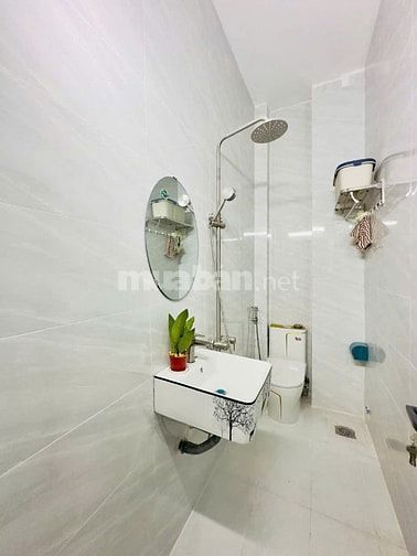 NHÀ ĐẸP QUẬN 12 TẶNG NỘI THẤT SHR 5 TỶ 690TR 