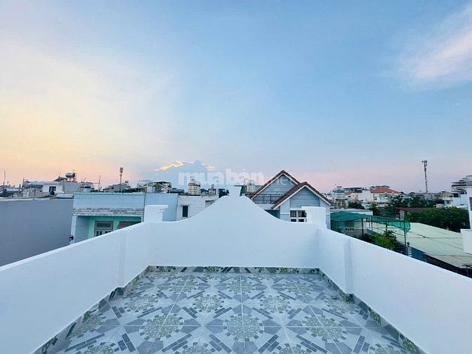 NHÀ ĐẸP QUẬN 12 TẶNG NỘI THẤT SHR 5 TỶ 690TR 