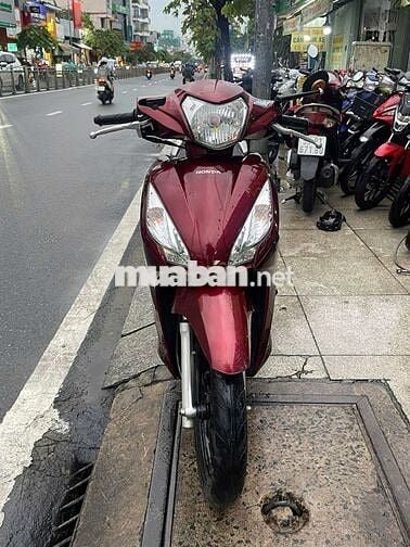 Honda vision 2018 mới 90% Bstp chính chủ