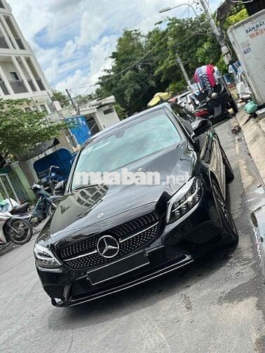 Mercedes Benz C200 - 56000 km model 2020