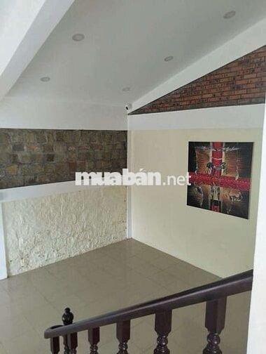 TM Cho thuê căn biệt thự vườn Phía Bắc Nha Trang