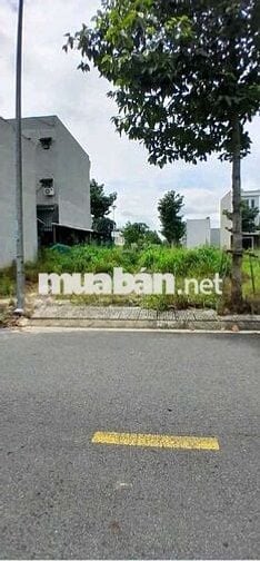 Bán gấp lô đất đẹp Vĩnh Phú 2, Thuận An cách QL13 200m – Giá 760 triệu