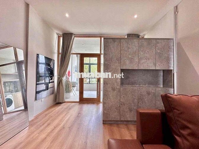 CHO THUÊ CĂN HỘ BANCONG, 48m2 , VIEW MẶT TIỀN - NGUYỄN TRI PHƯƠNG Q10