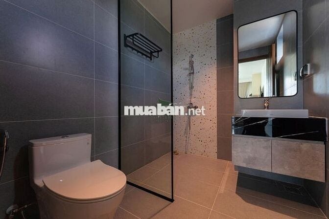 CHO THUÊ CĂN HỘ STUDIO BAN CÔNG  MỚI 100%  – GIÁ 8,8 TRIỆU/THÁNG