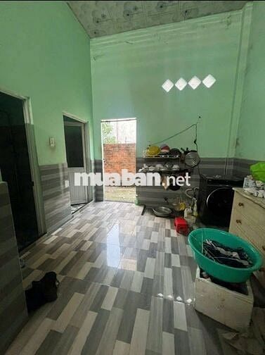 cần tiền nên bán căn nhà ở Tân Hiệp, Hóc Môn, 92m2 giá chỉ 920triệu,