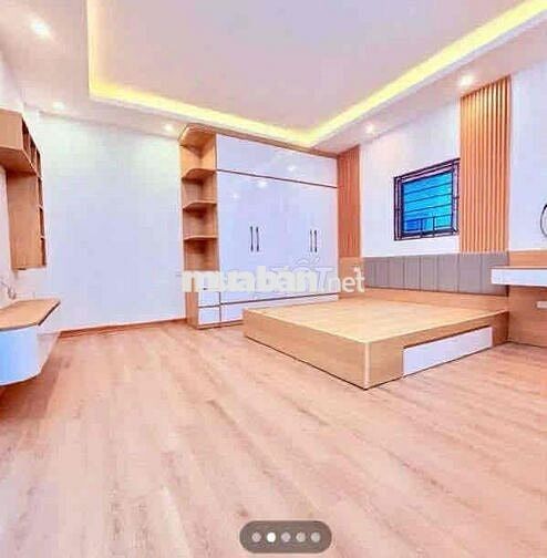 Chưa Đến 8 Tỷ – Nhà 5 Tầng Thang Máy Lô Góc Full Nội Thất Gần Bưu Điện